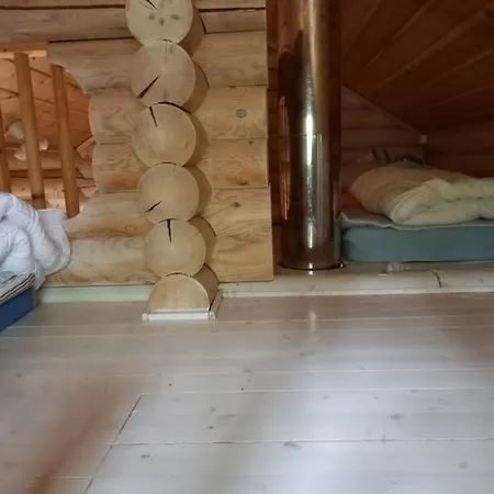 Ellu Lodge